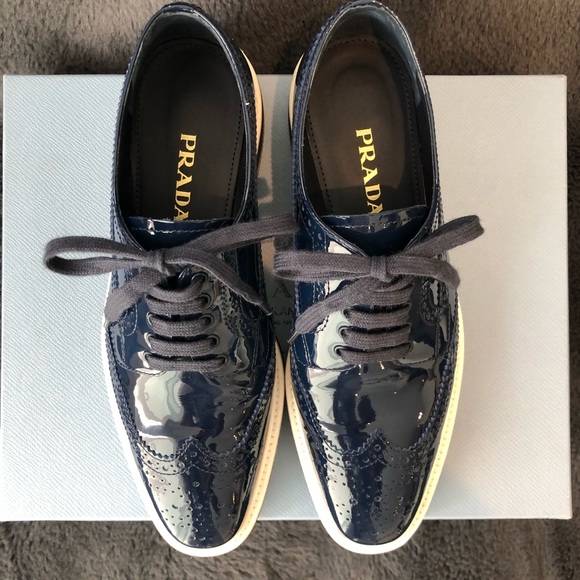 PRADA shoes - Picture 2 of 5
